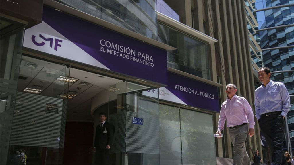 ¿Qué es el “suitability” de la CMF y por qué las corredoras deben estar atentas?