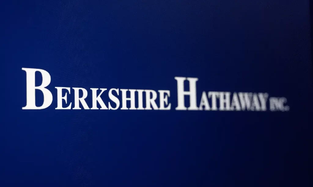 Berkshire Hathaway destrona a Allianz como la aseguradora más grande del mundo