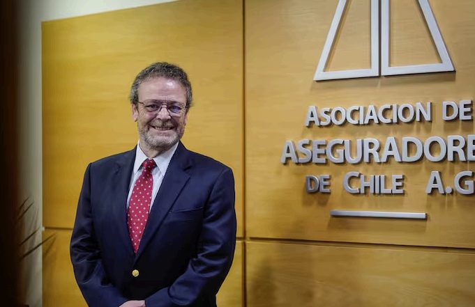 Los cinco desafíos para Chile que mencionó la industria aseguradora en su cena anual